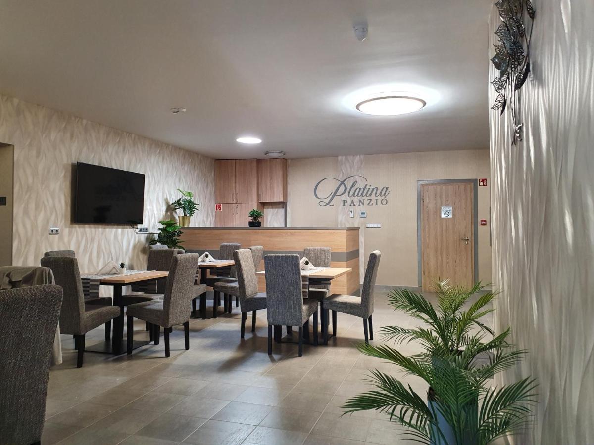 Újhartyán Platina Panzio*** Bed & Breakfast エクステリア 写真