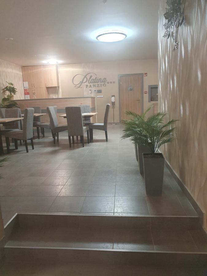 Újhartyán Platina Panzio*** Bed & Breakfast エクステリア 写真
